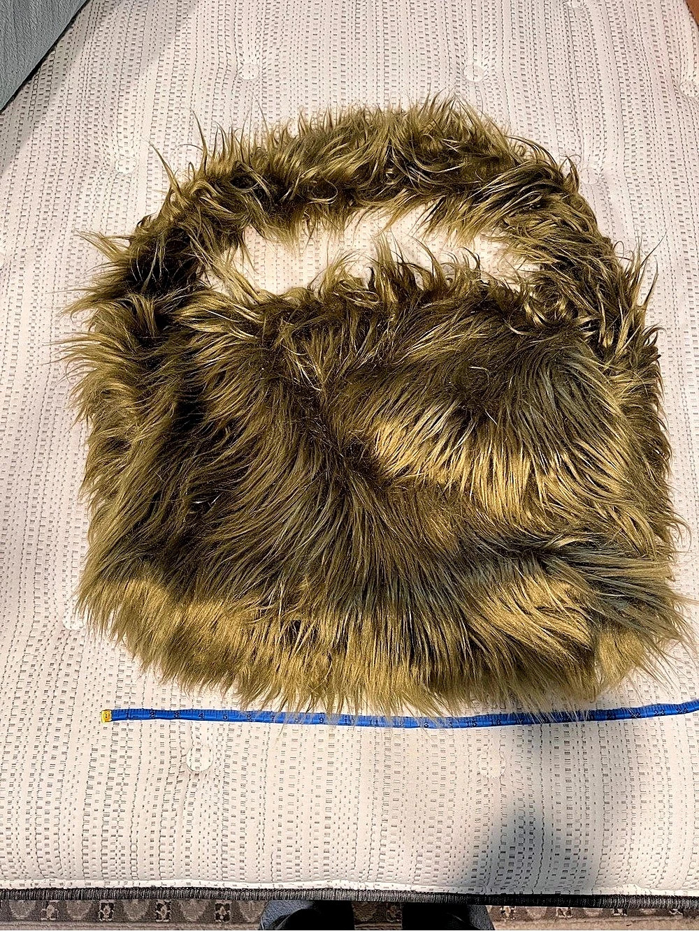 dELiA*s Faux Fur Trim Monster Purse! Green perfect for Halloween! 🎃 Halloween